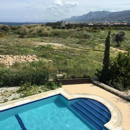 Villa Karsiyaka